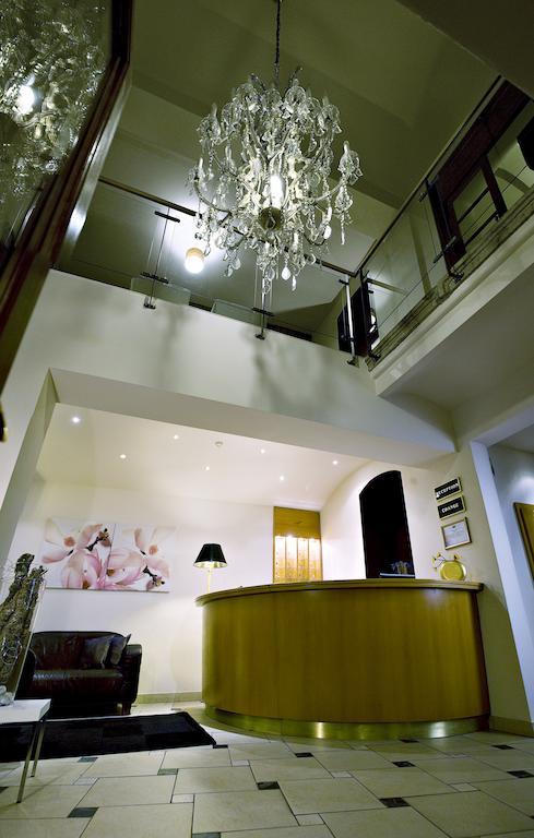 Hotel Andel Прага Экстерьер фото