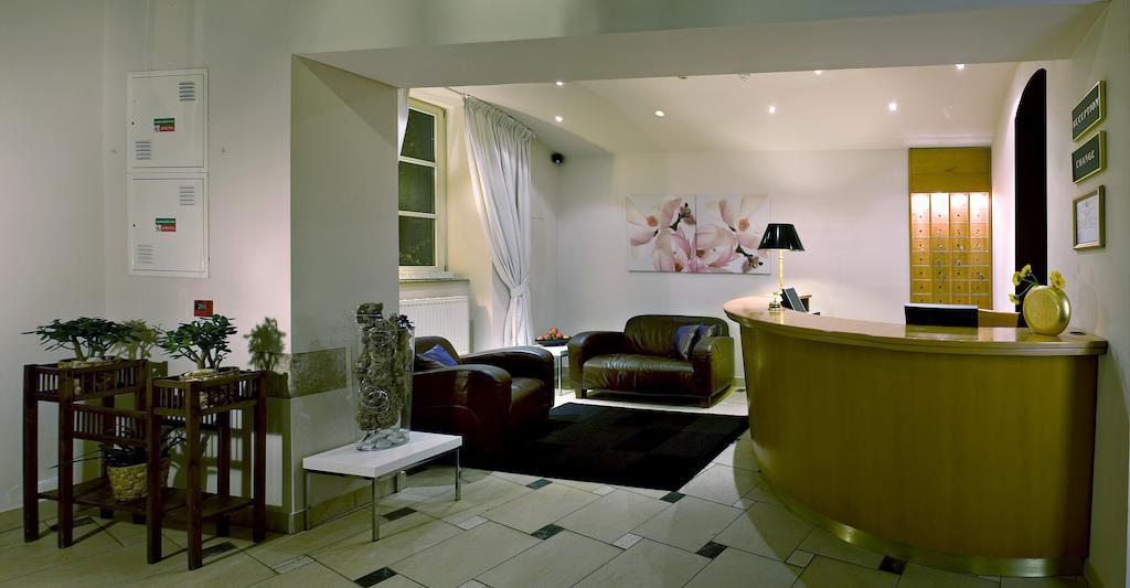 Hotel Andel Прага Экстерьер фото