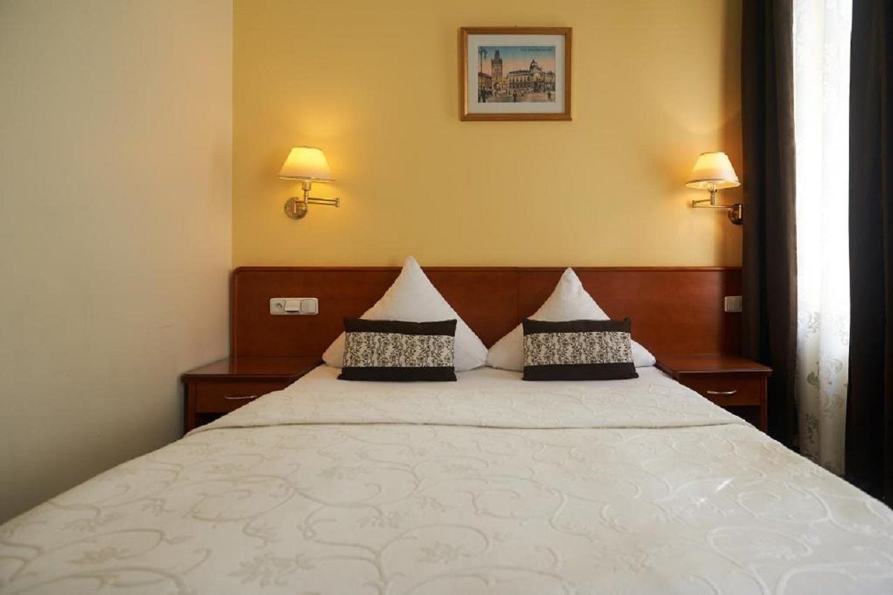 Hotel Andel Прага Экстерьер фото